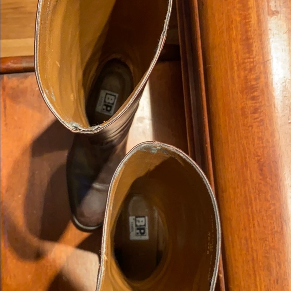 Leather boots - Picture 9 of 10